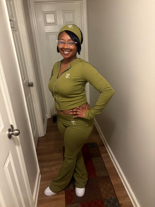 Matcha Melt Zip Set